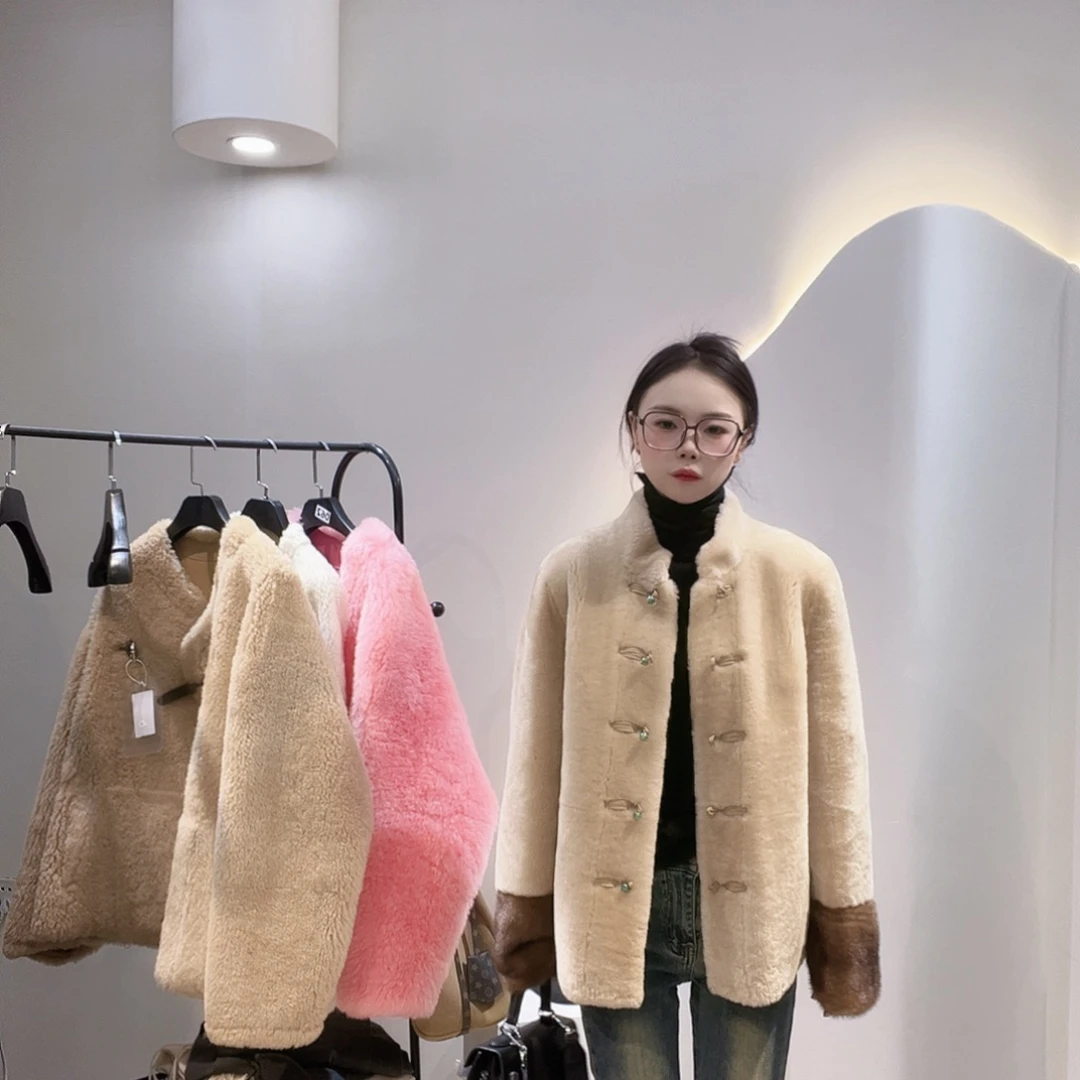 x***真皮皮毛一体外套010