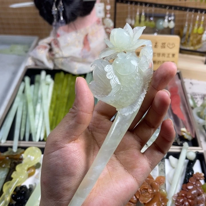 蛇纹石玉未镶嵌发饰