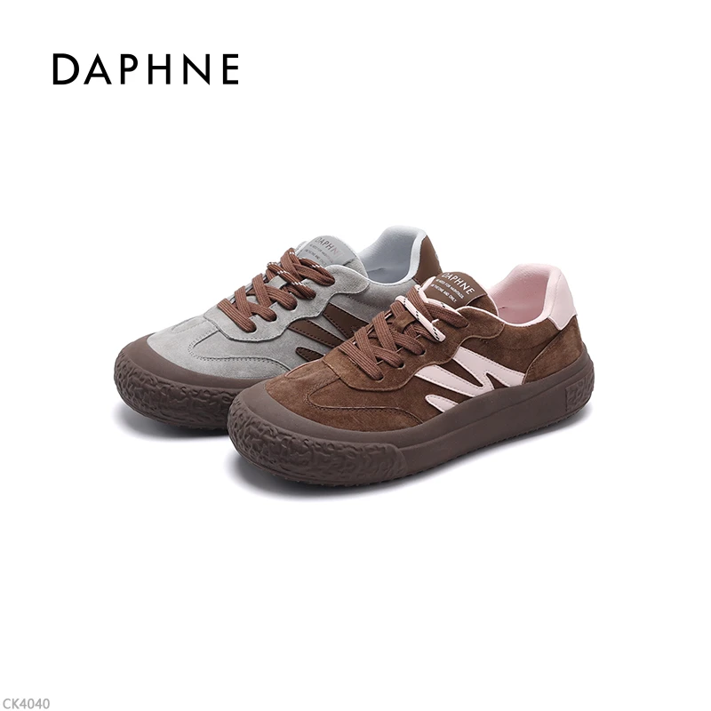 达芙妮女士秋季中跟百搭复古拼色系带德训鞋圆头厚底时尚休闲鞋