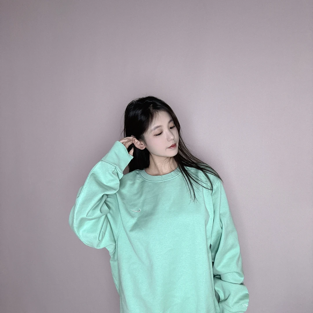 NIKE/耐克男女圆领针织舒适透气休闲套头衫长袖卫衣CK6359-386