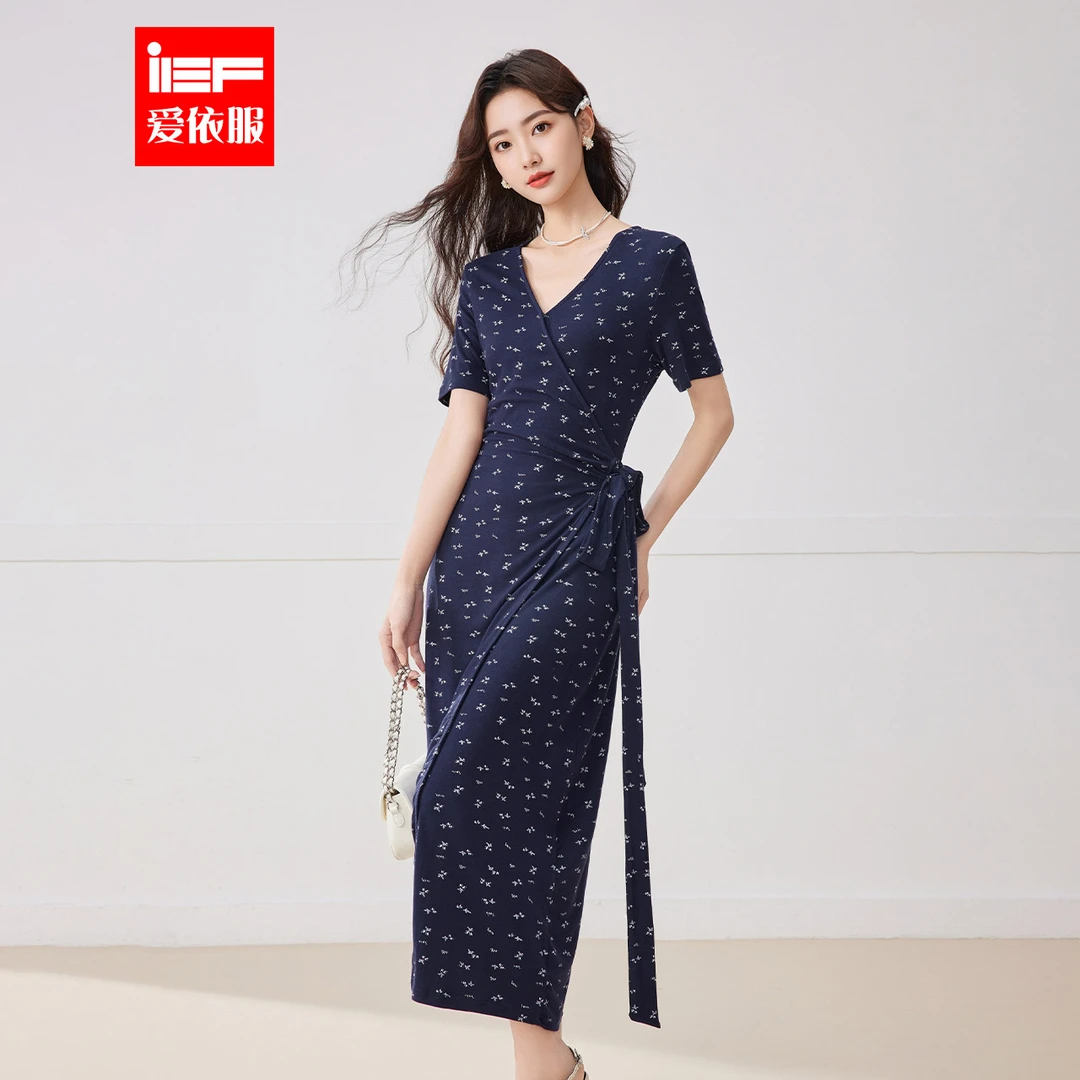 IEF/爱依服连衣裙2025夏季新款显高显瘦气质设计感连衣长裙流光风