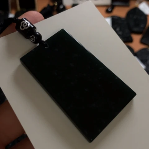 翡翠未镶嵌颈饰天然缅甸a货钢琴黑挂件