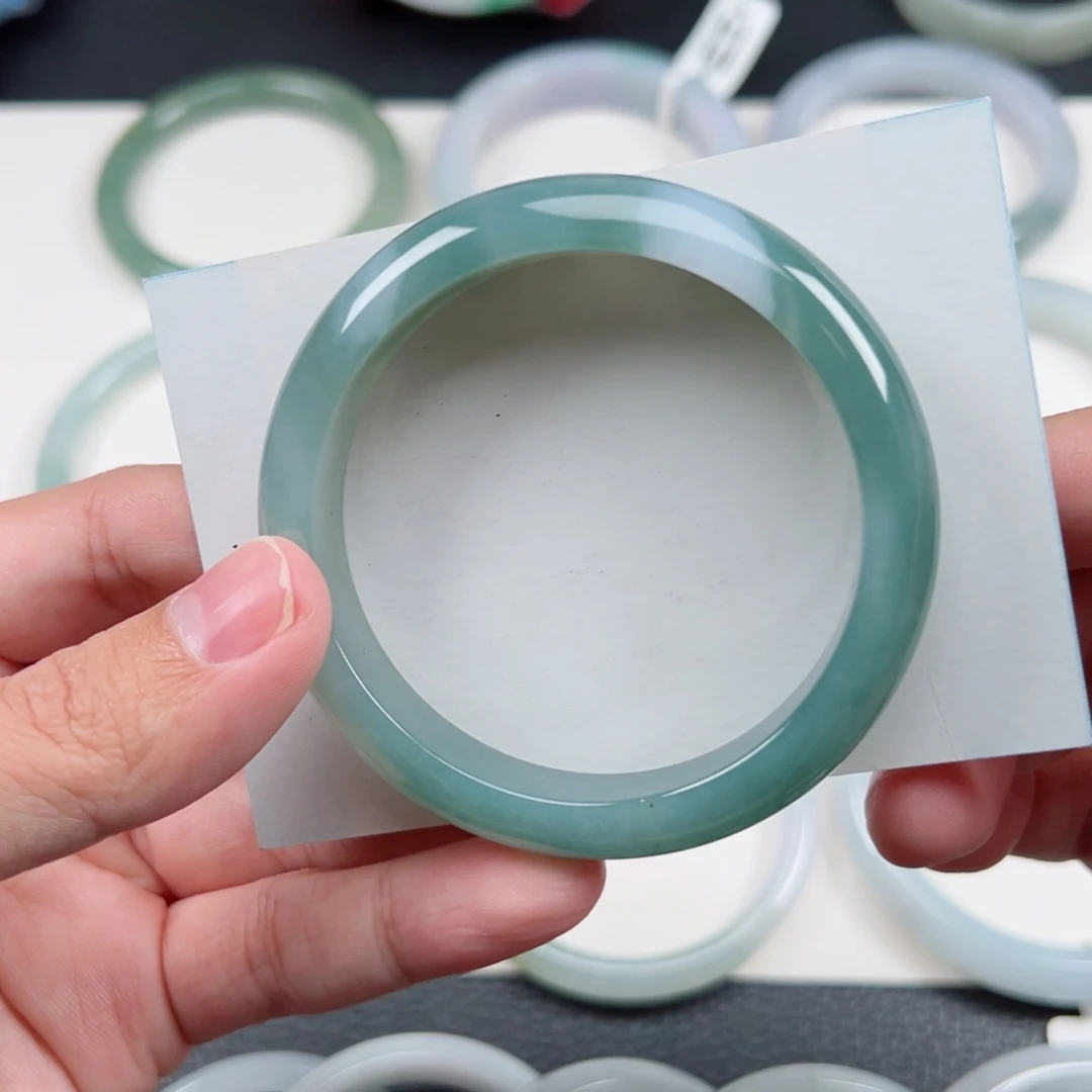 未镶嵌手镯翡翠54.5*11.7*7.6