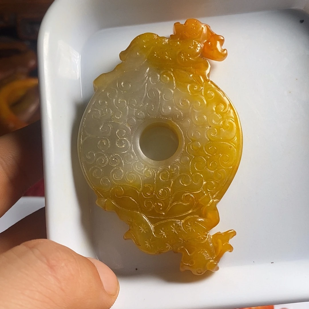 岫岩老玉（透闪石质玉）未镶嵌挂件
