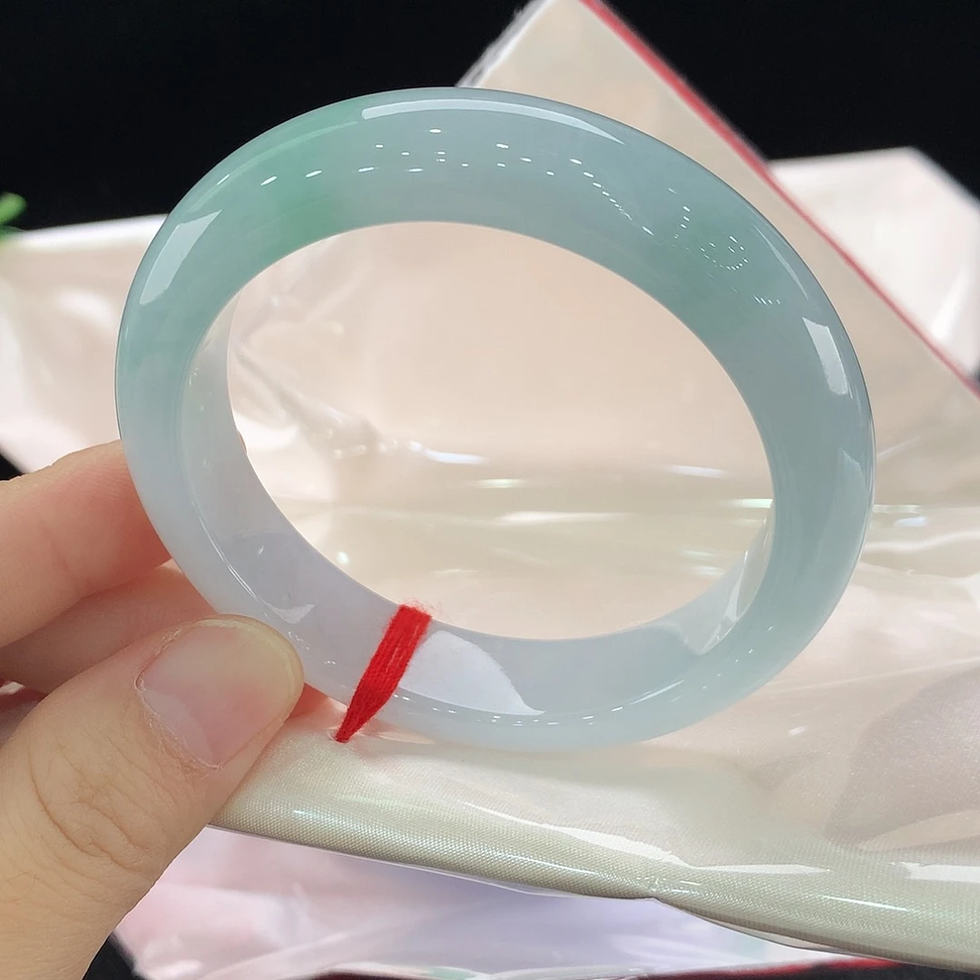 翡翠未镶嵌手镯0178