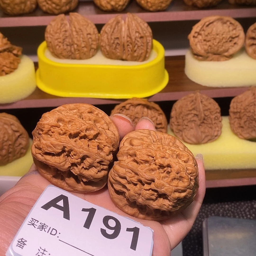 文玩核桃把件43将军膀克重55