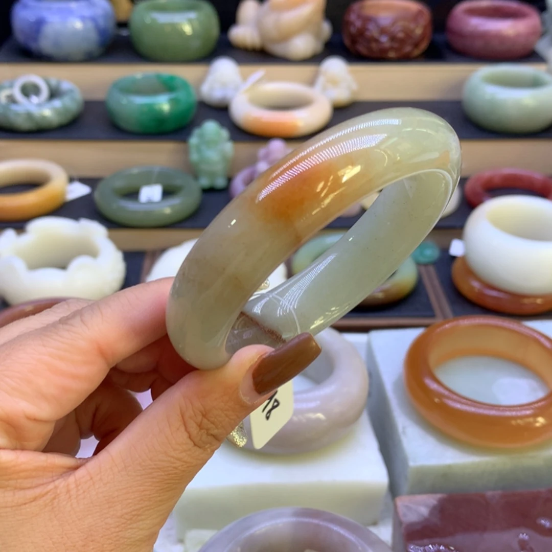 石英岩玉未镶嵌13468975444