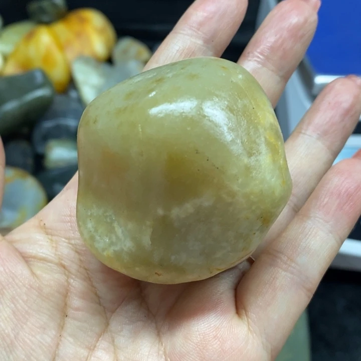 未镶嵌和田玉（糖玉）挂件