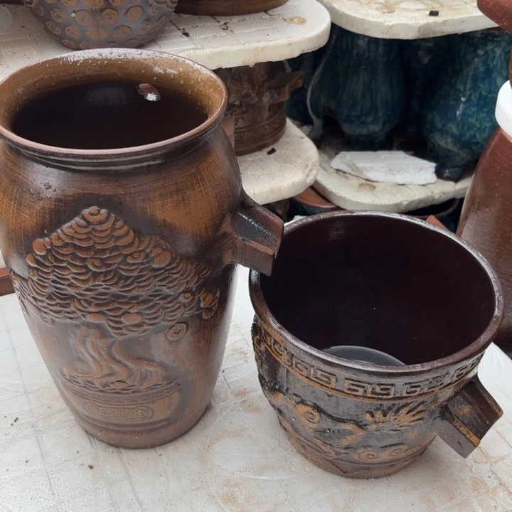 紫砂花盆口径21/38，25/21进水口2.5厘米