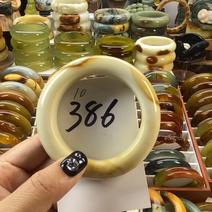 蛇纹石玉未镶嵌手镯56
