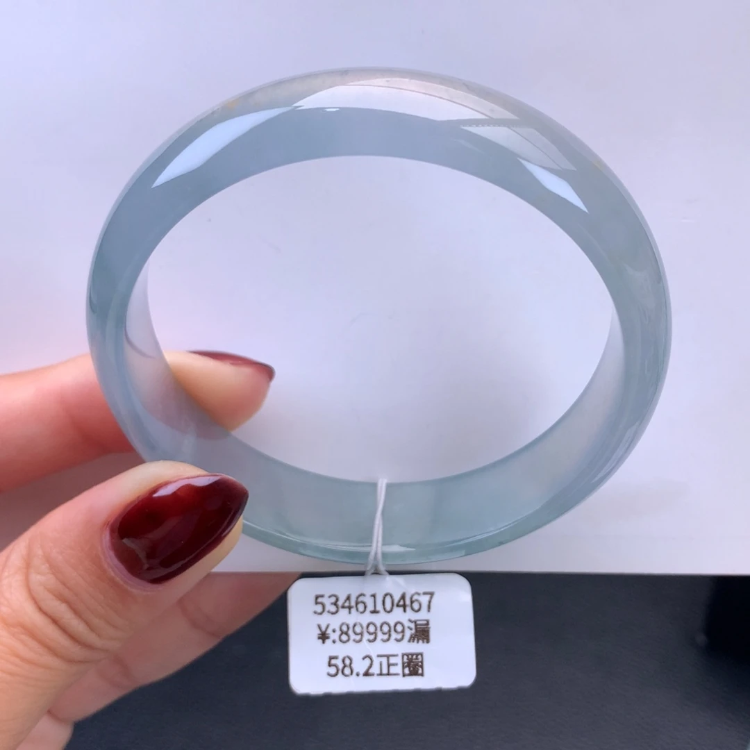 翡翠手镯未镶嵌冰莹光蓝水手镯（细纹）