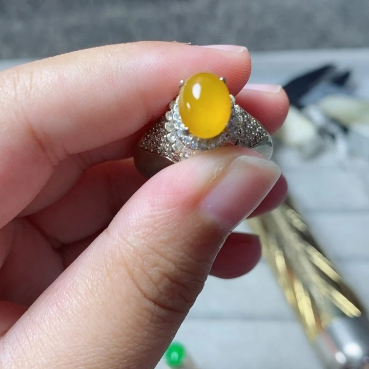 翡翠戒指未镶嵌翡翠冰种