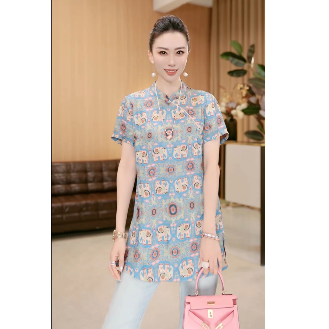 林果&季得 【墨染尘】 时尚纽扣减龄小象图案百搭女士短袖款T恤