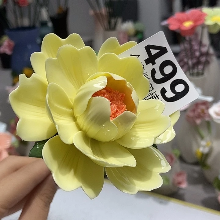 陶瓷纯手工捏花设计