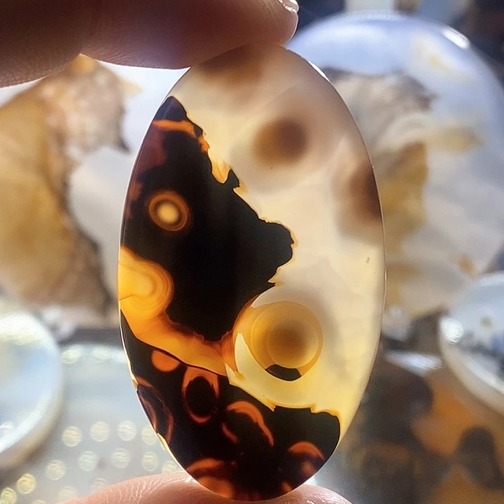 未镶嵌颈饰玛瑙/玉髓