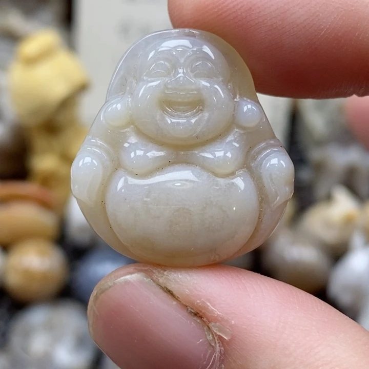 颈饰未镶嵌硅化珊瑚（珊瑚玉）小