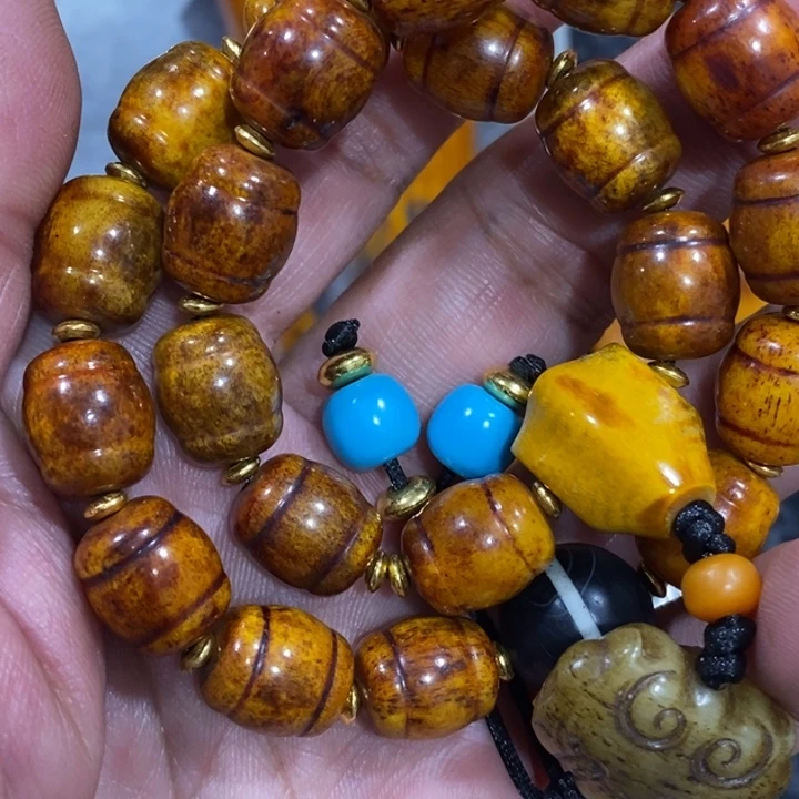 滴血莲花菩提吊坠