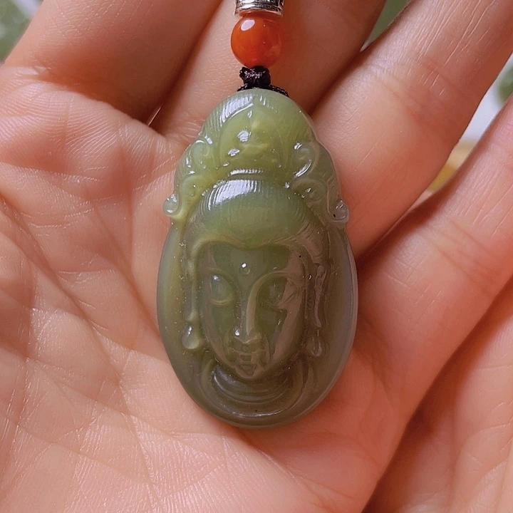 未镶嵌岫岩河磨玉（透闪石质玉）挂件