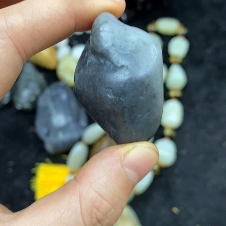 未镶嵌和田玉（糖玉）挂件