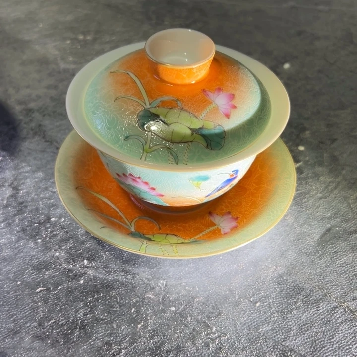 俗***人手绘扒花三才盖碗