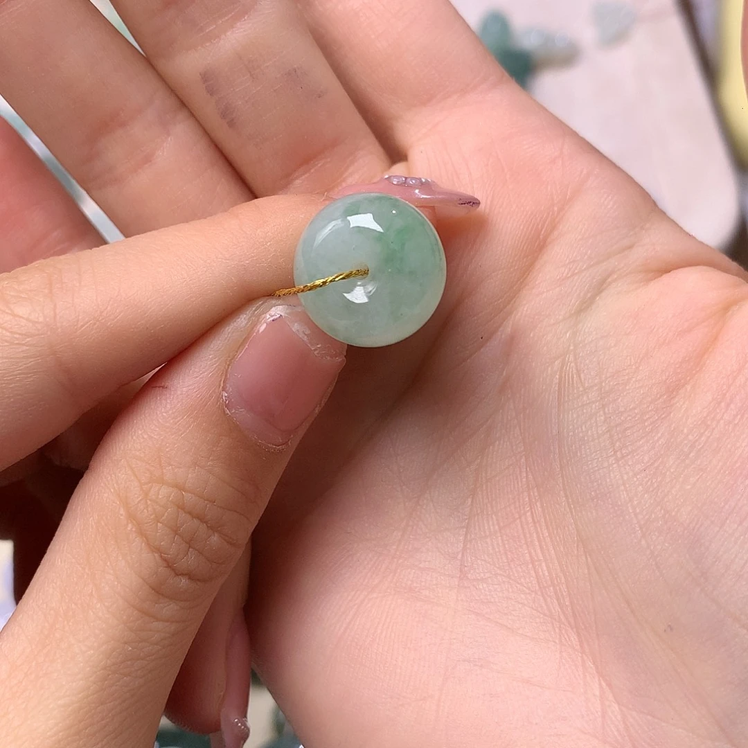 ****️翡翠未镶嵌颈饰拍5单