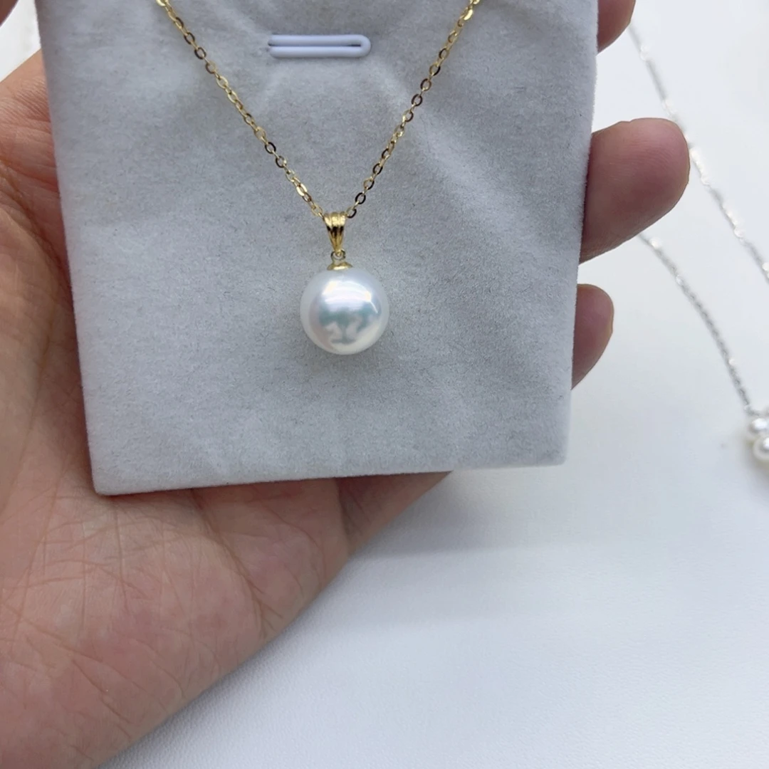 淡水珍珠18K金镶嵌颈饰