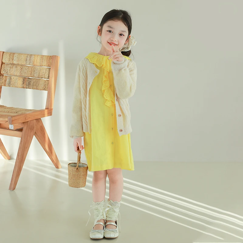 utouto大耳象女童镂空花边连衣裙2025春季新款儿童2408244