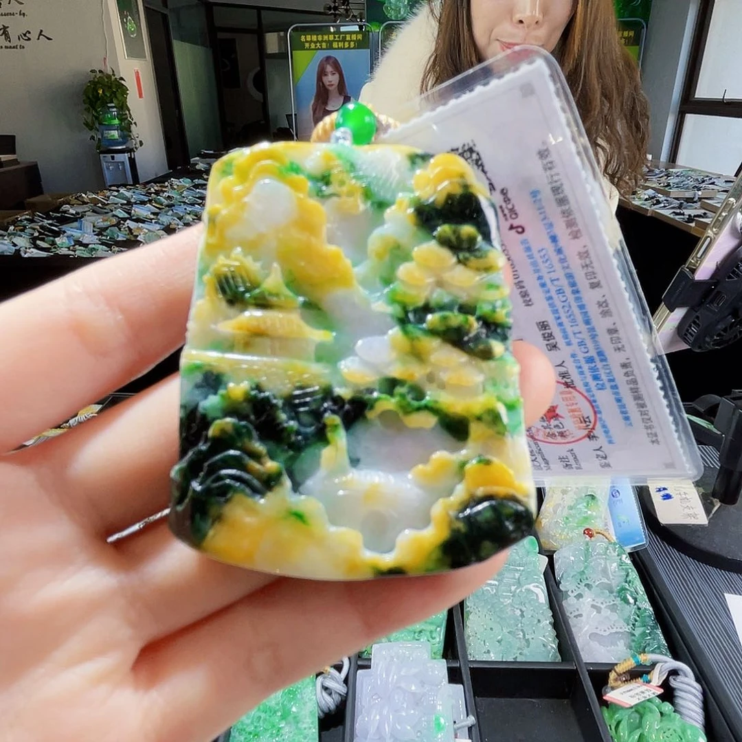 颈饰未镶嵌翡翠翡翠