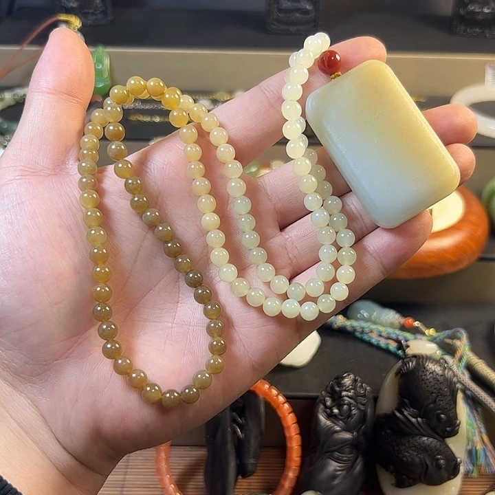 和田玉（糖玉）未镶嵌手镯