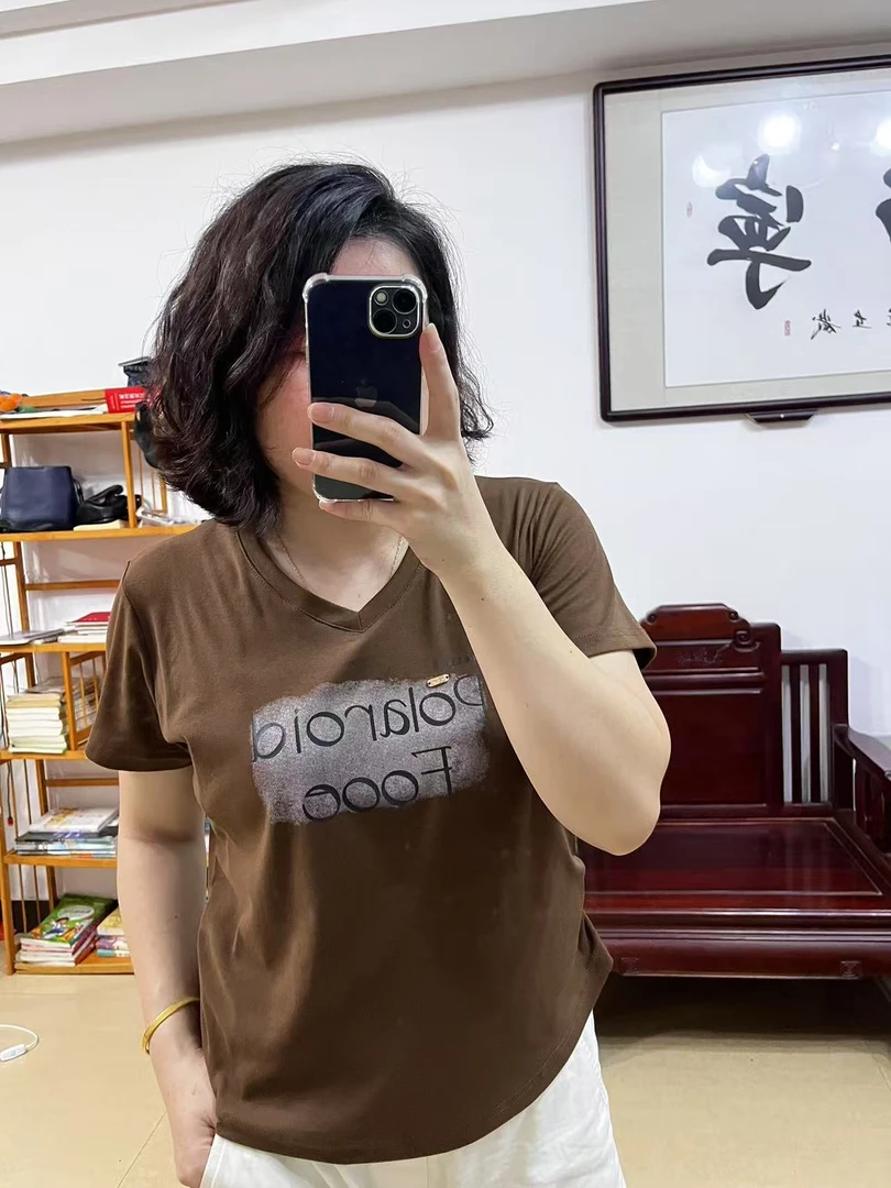 新品短袖t桖v领字母266