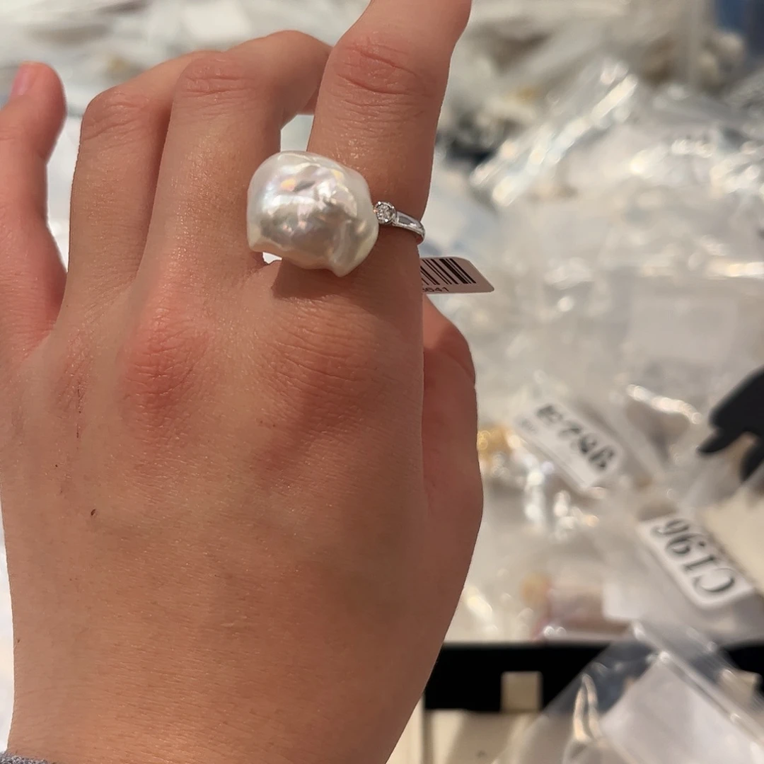 淡水珍珠耳饰合金