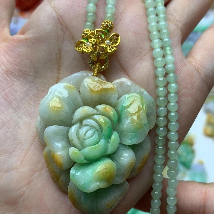 颈饰未镶嵌翡翠翡翠