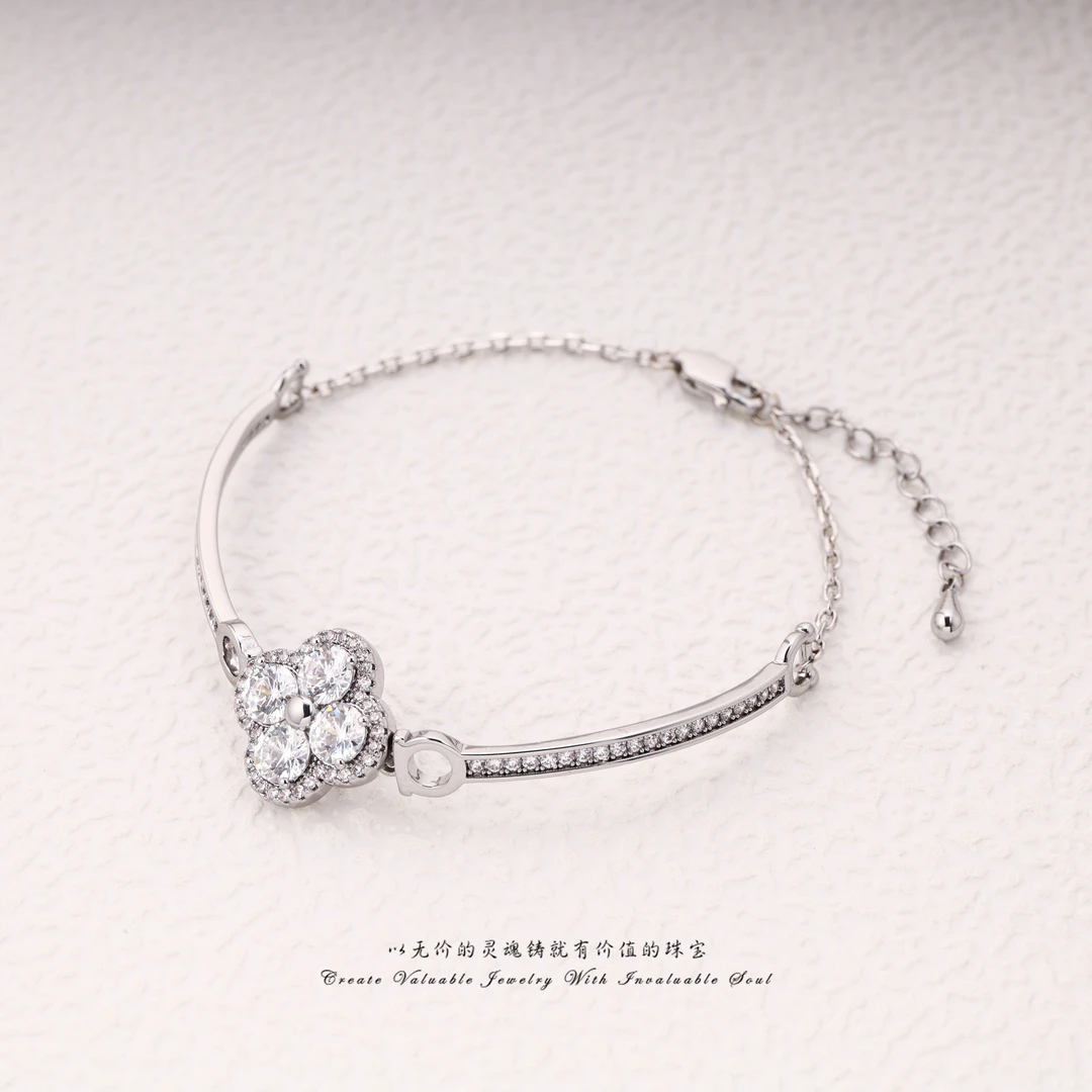 铜合金锆石手链 银色四叶草时尚可调节手镯手链（20cm）KG-C-31114