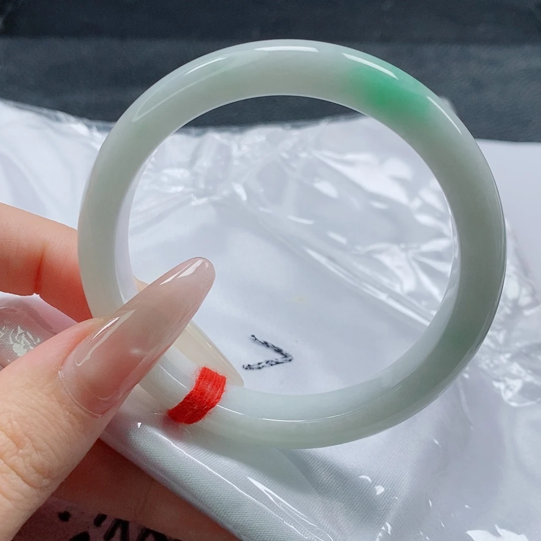 【闪购商品】未镶嵌手镯翡翠534号