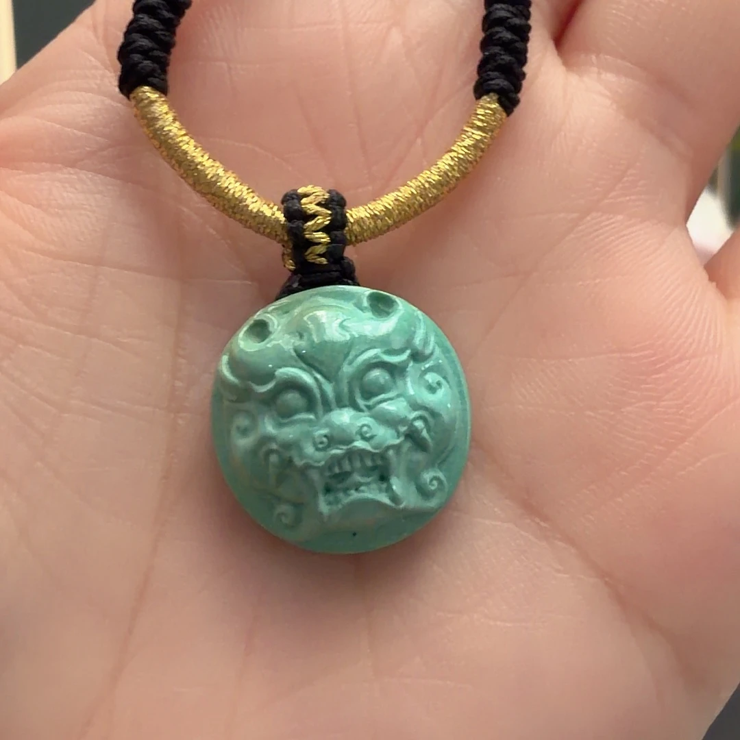 绿松石未镶嵌颈饰