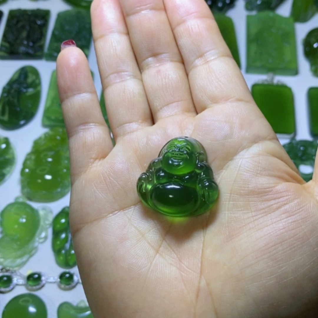 【闪购商品】蛇纹石玉颈饰未镶嵌