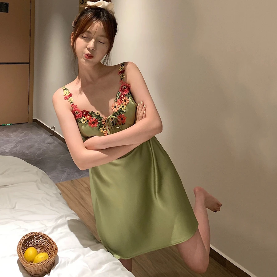 2025夏季新款冰丝睡衣性感花边吊带睡裙纯欲风家居服法式高级