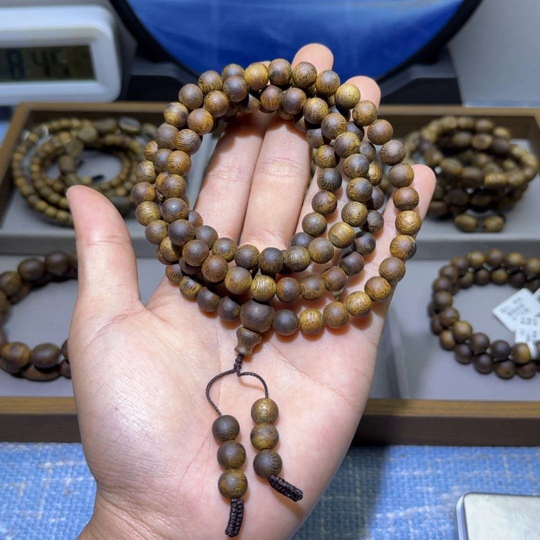 沉香沉香碎屑海南乌身白棋沉水浮0.8多圈30+