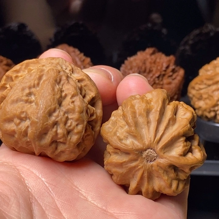 把件文玩核桃17号车