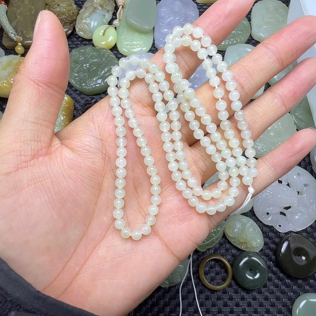 和田玉未镶嵌吊坠(赠链)卡4多圈