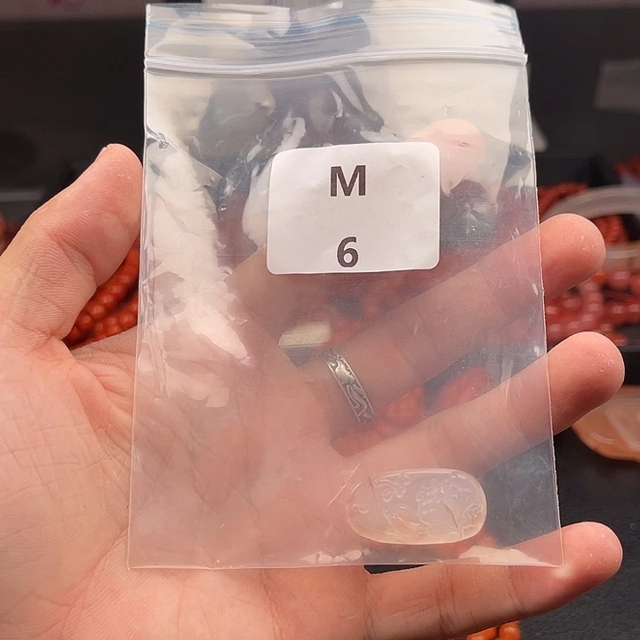 未镶嵌南红玛瑙多样性发货吊坠南红玛瑙