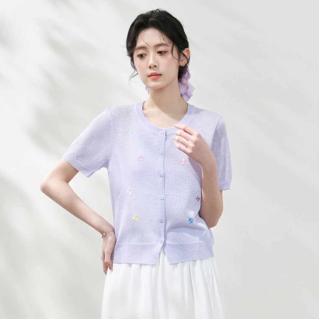 紫色圆领针织短袖开衫女夏2025夏季新款花朵刺绣甜美正肩短款上衣