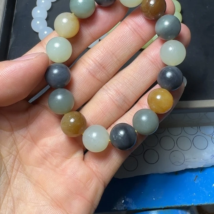 和田玉未镶嵌手链卡12