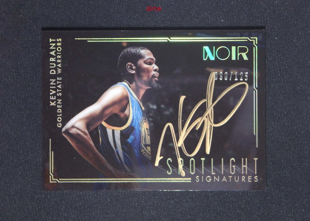 【直播开价】杜兰特聚光灯 帕尼尼NBA国宝手提亲笔签名球星卡