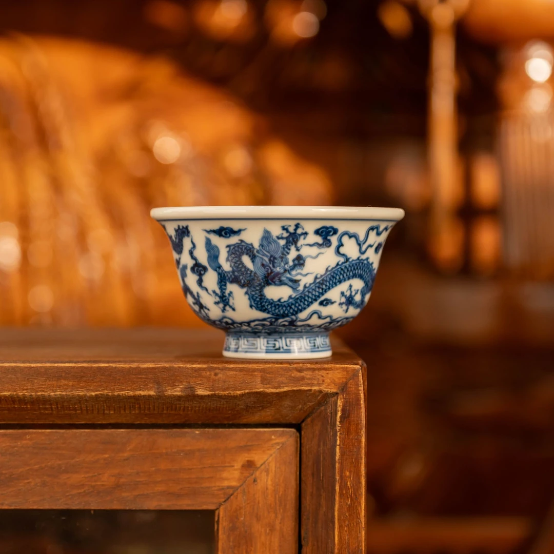 【刘建锋窑】仿明海水双龙压手杯纯手工景德镇陶瓷茶器主人杯泡茶