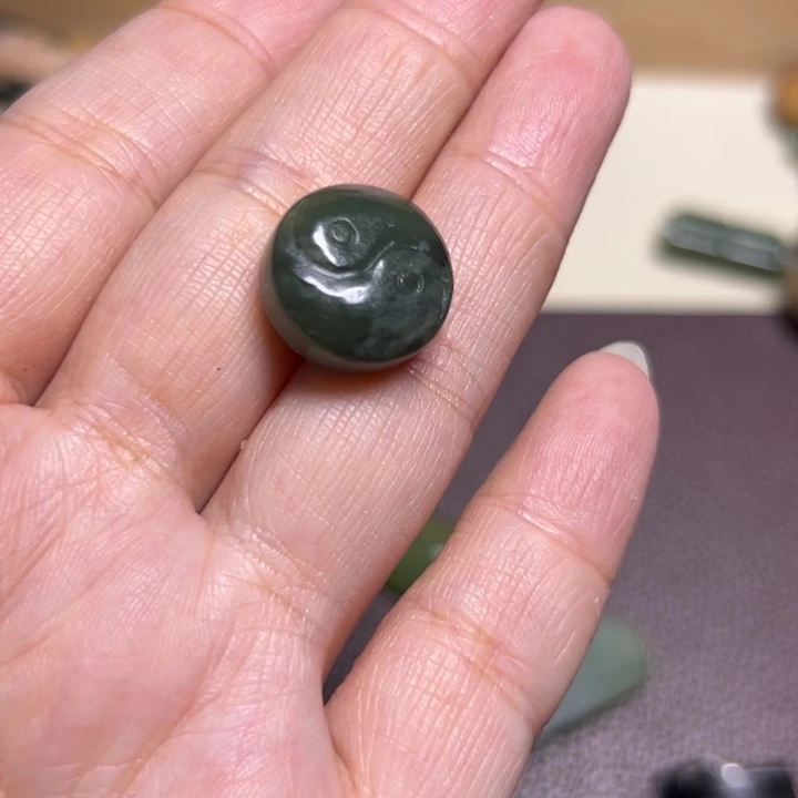 点***正岫岩河磨玉（透闪石质玉）未镶嵌颈饰