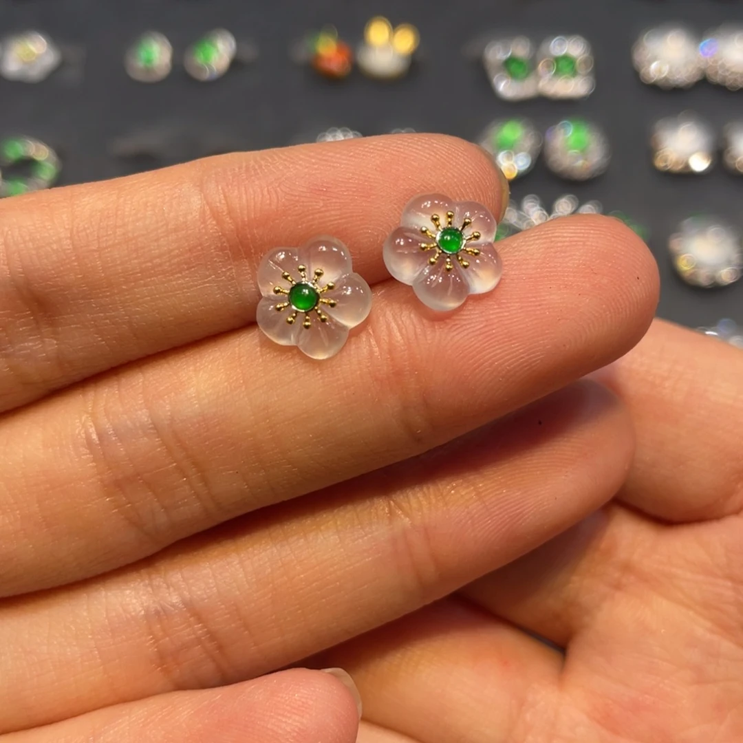 翡翠18K金镶嵌耳饰耳环