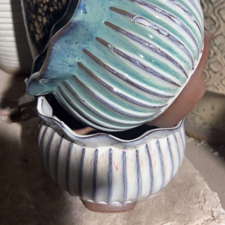 红陶瑕疵18-14两个