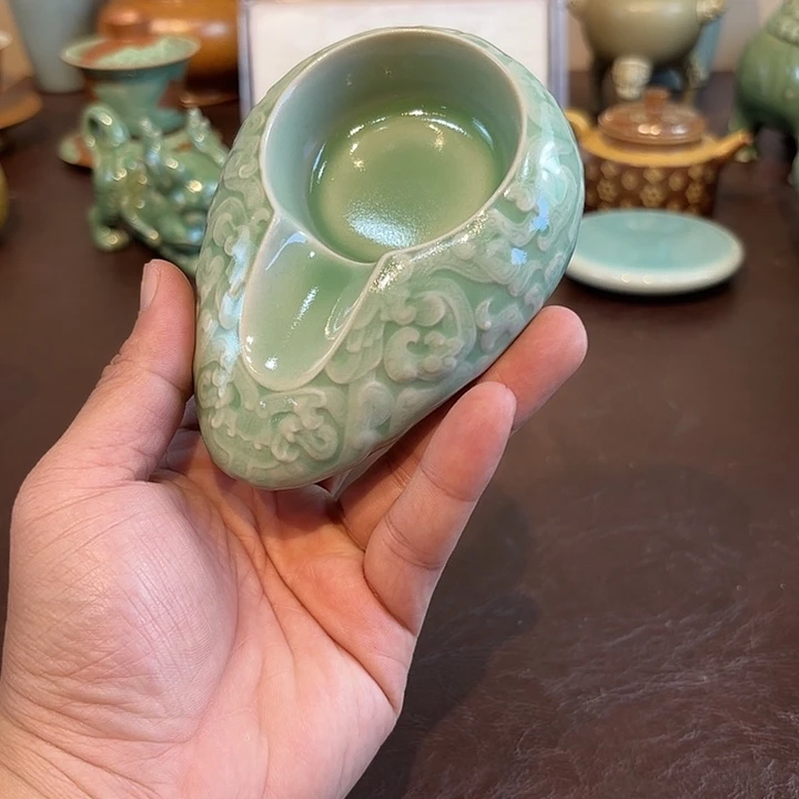 瓷片龙泉青瓷福利青瓷