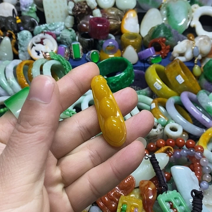 颈饰未镶嵌翡翠缅甸翡翠首饰配饰